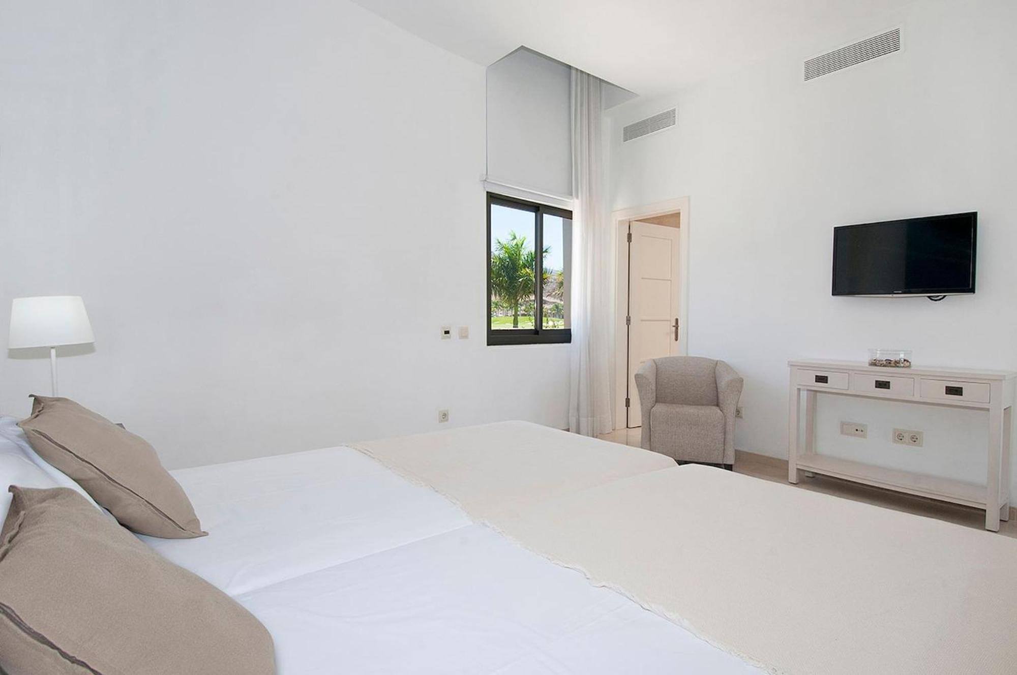 Tauro Villas Deluxe La Playa de Tauro Eksteriør billede
