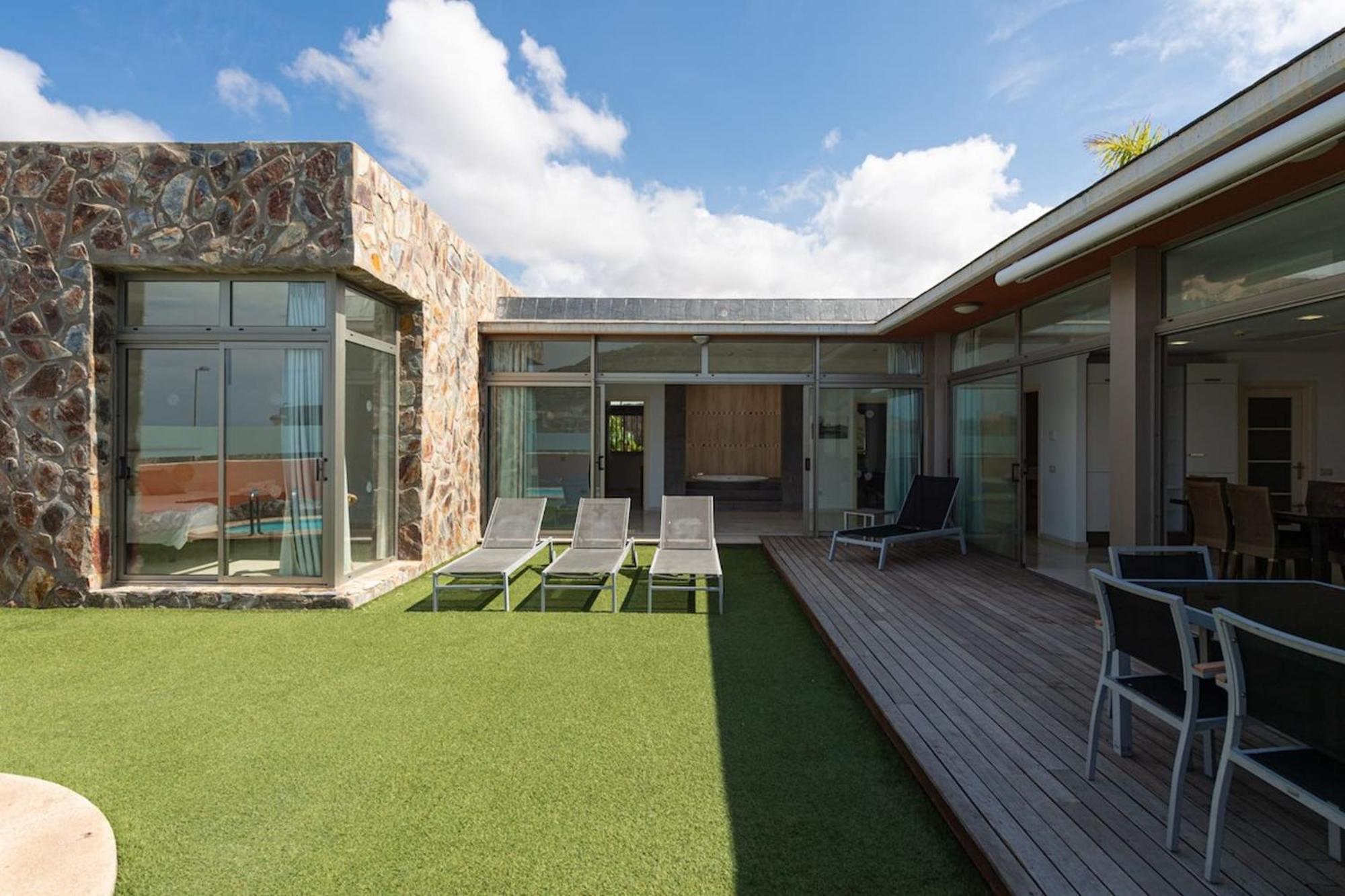 Tauro Villas Deluxe La Playa de Tauro Eksteriør billede